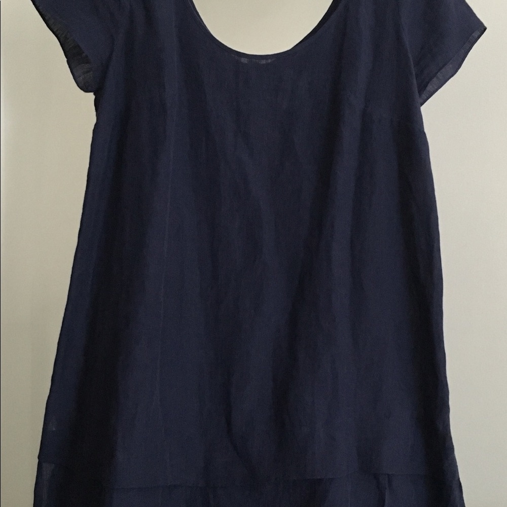 Morgan LeFay navy blue knee length dress.